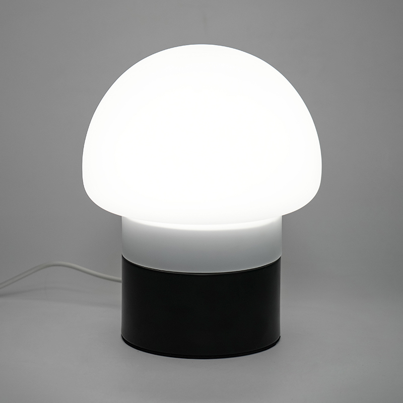 LED mantar masası lambası